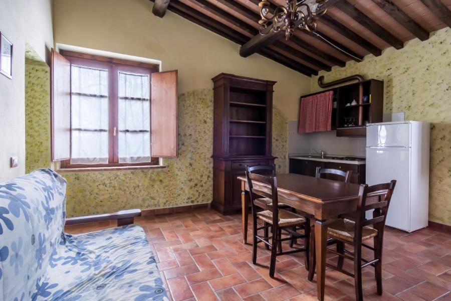 Agriturismo Borgo Campetroso Suvereto Habitación foto