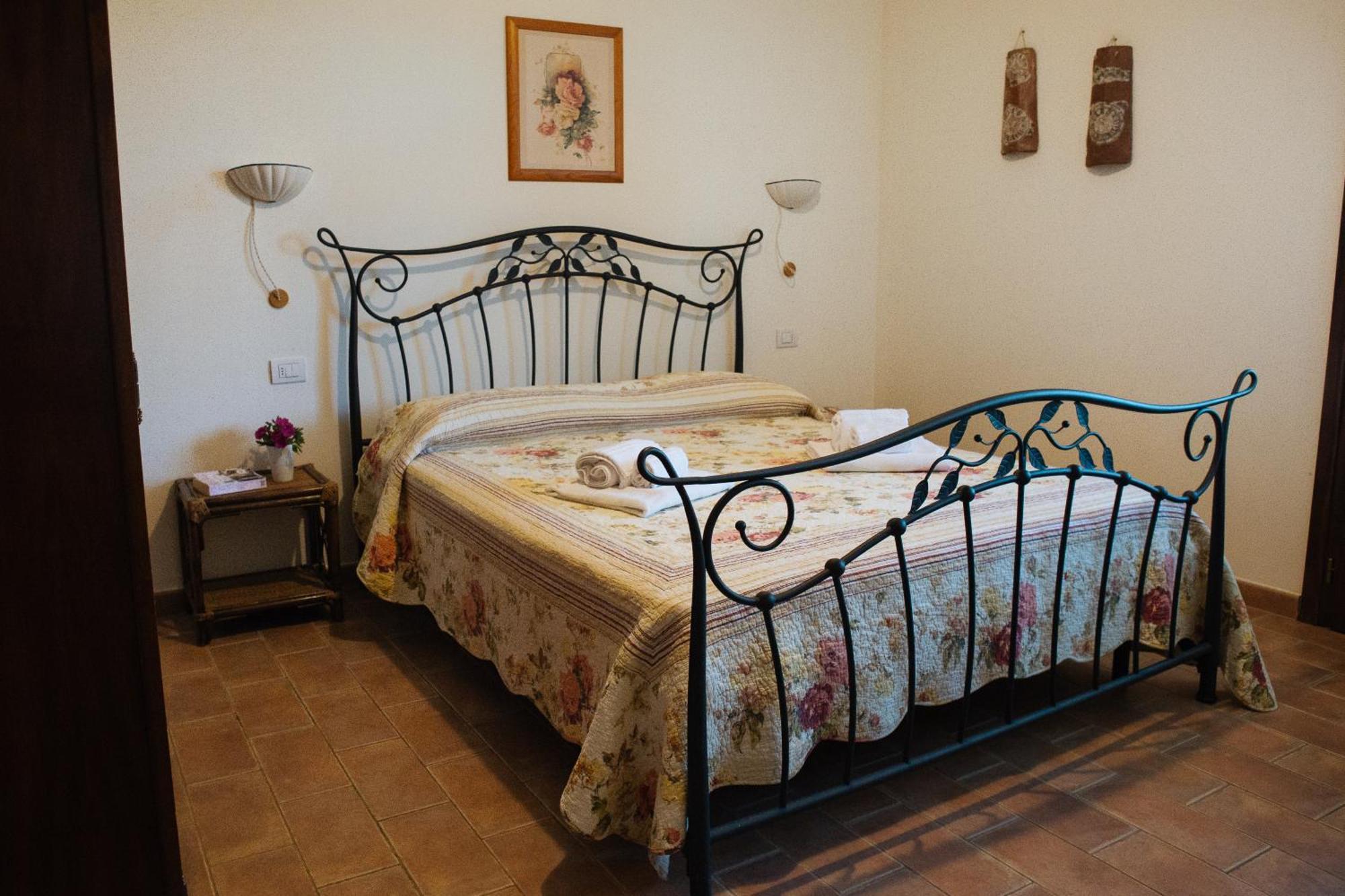 Agriturismo Borgo Campetroso Suvereto Exterior foto